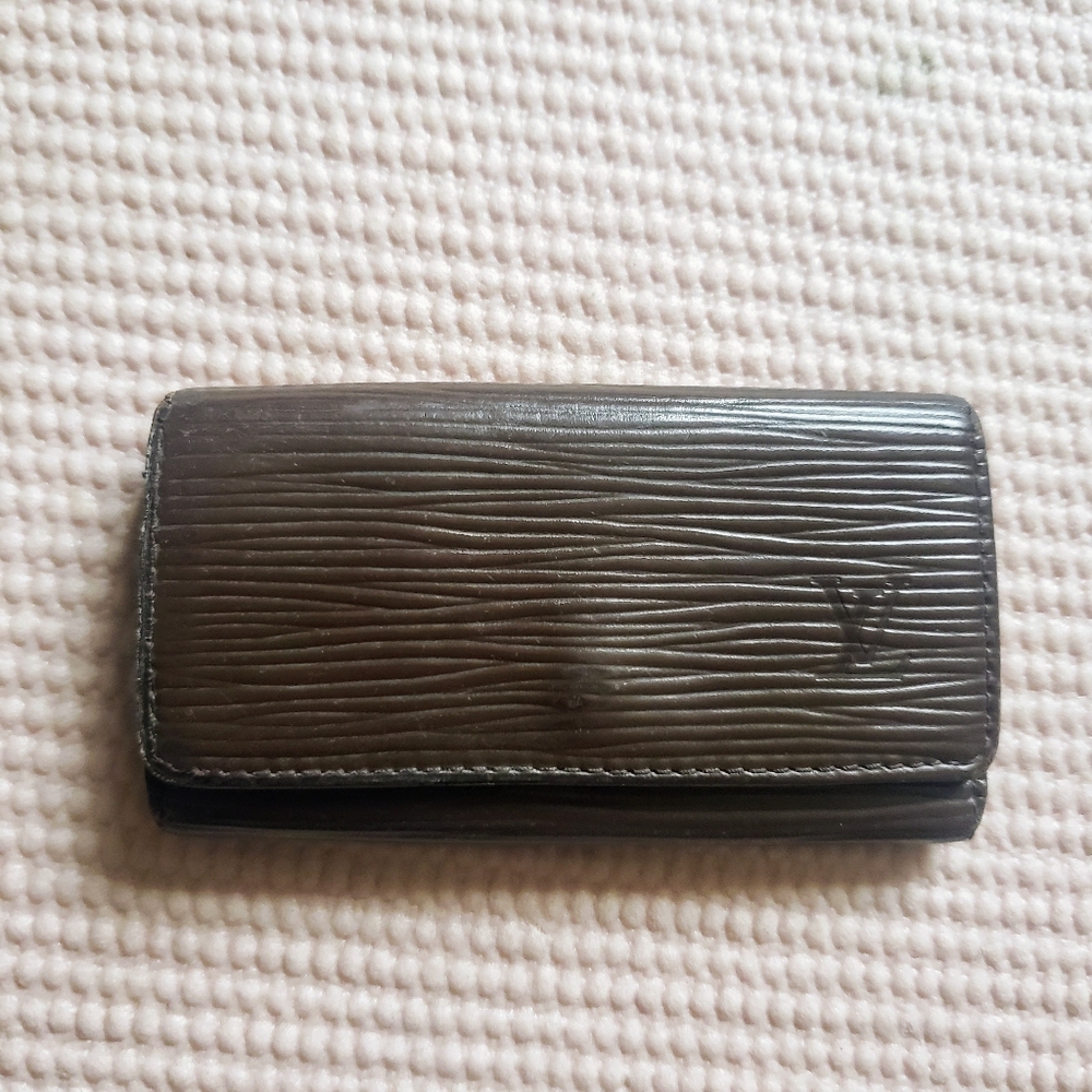 Louis Vuitton Brown Epi Leather Key Holder Case Pouch